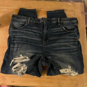 American eagle distressed skinny jeans.